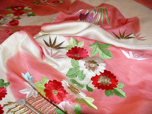 японское кимоно, деталь вышивки