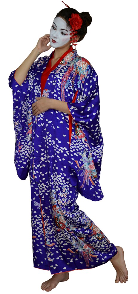 японское традиционное кимоно молодой девушки, 1950-е гг.