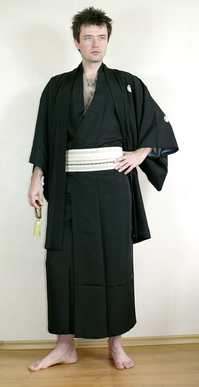 японская традиционная мужская одежда: кимоно, хаори, пояс-оби